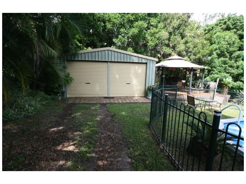 9 Albert Street, Cooran QLD 4569