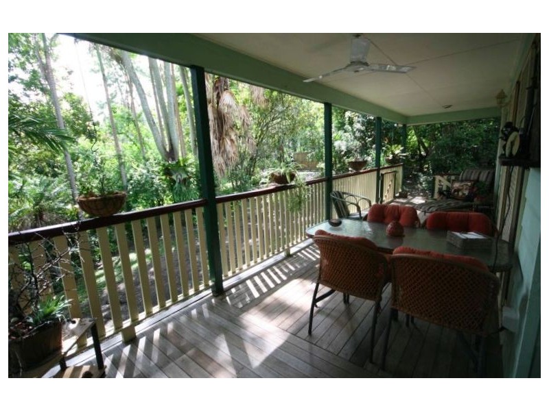 9 Albert Street, Cooran QLD 4569