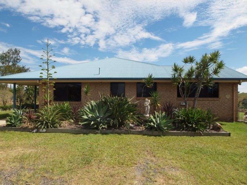 239 Cooroy Belli Creek Road, Cooroy QLD 4563