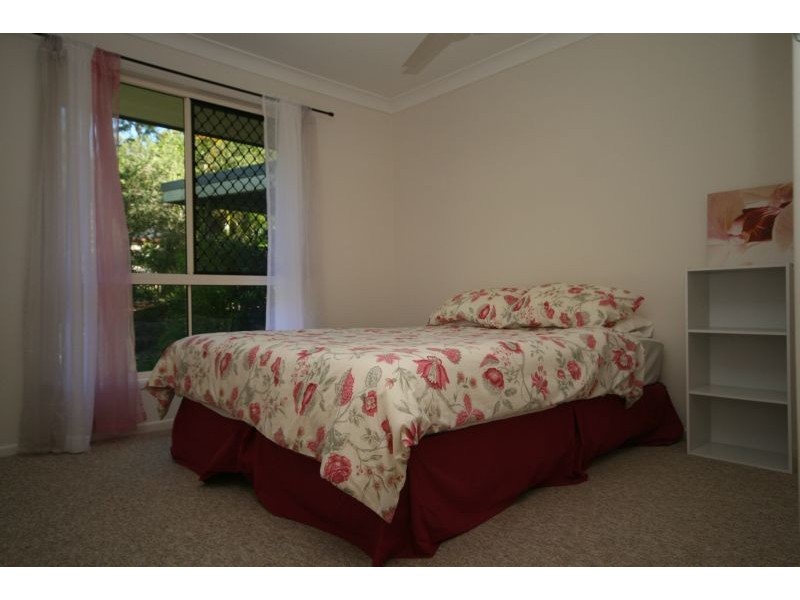4 Sugargum Place, Cooroy QLD 4563