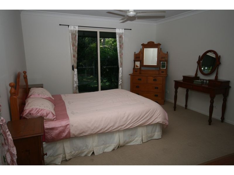 4 Sugargum Place, Cooroy QLD 4563