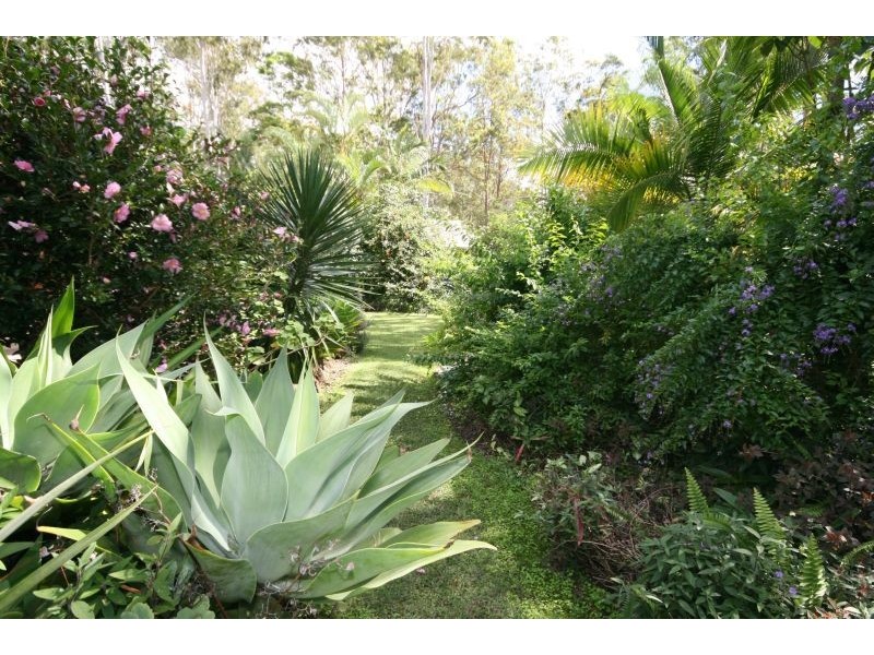 4 Sugargum Place, Cooroy QLD 4563