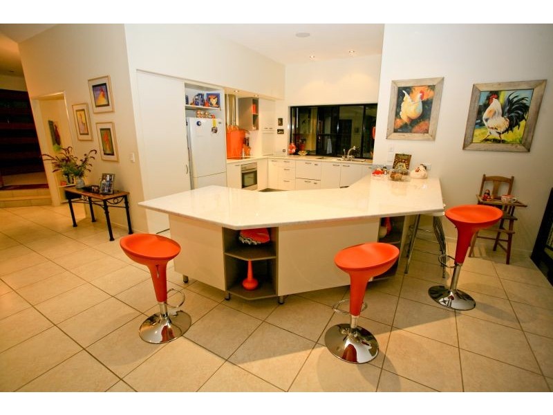 236 Noakes Road, Traveston QLD 4570