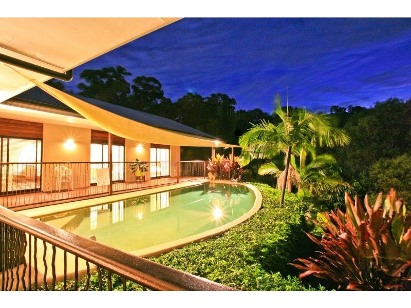 236 Noakes Road, Traveston QLD 4570