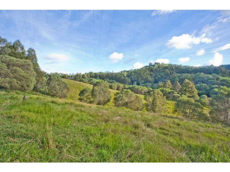 236 Noakes Road, Traveston QLD 4570