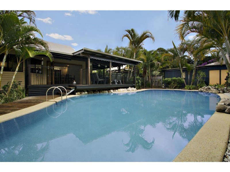 19 Highland Drive, Cooroy QLD 4563