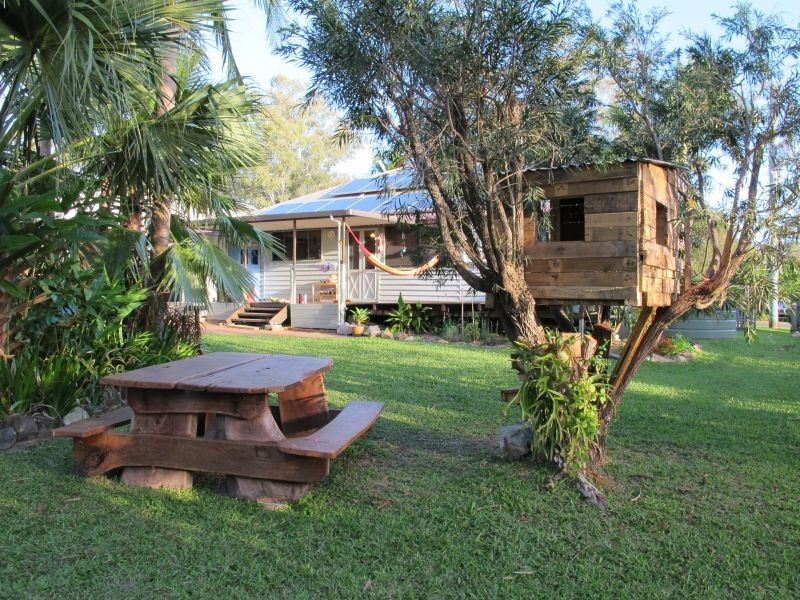 16 Queen Street, Cooran QLD 4569