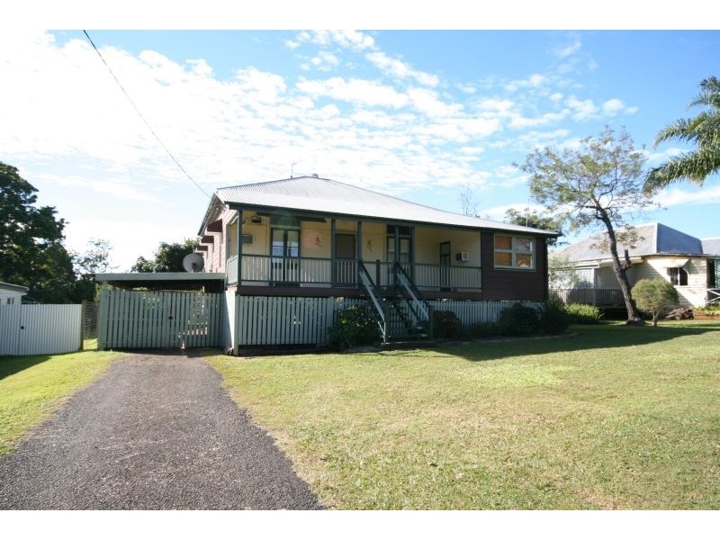 23 Sandy Street, Pomona QLD 4568