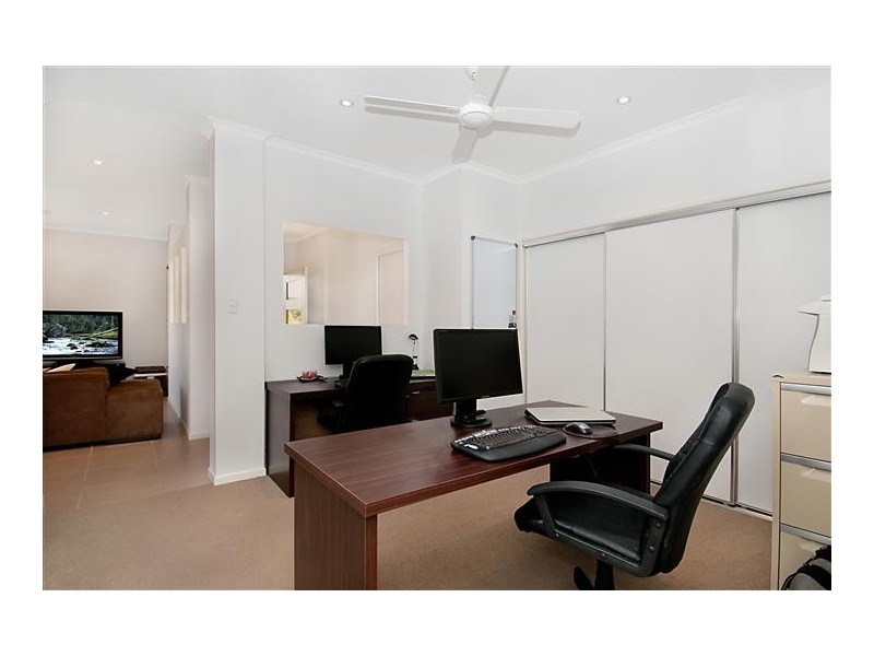 6 Viola Place, Cooroy QLD 4563