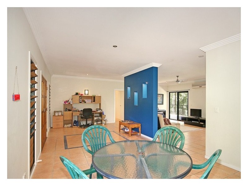 8 Sapling Court, Pomona QLD 4568