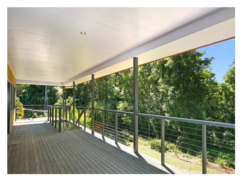 8 Sapling Court, Pomona QLD 4568
