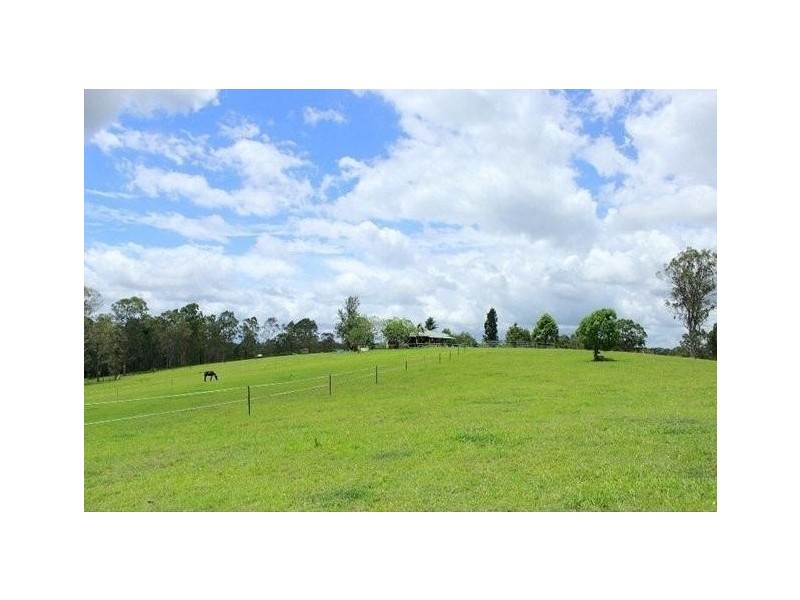 99 Traveston Road, Traveston QLD 4570