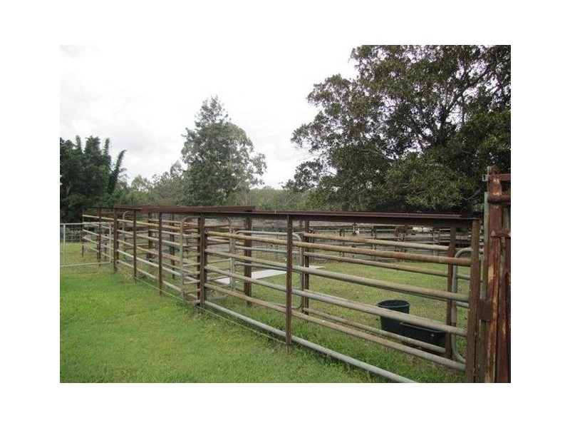 99 Traveston Road, Traveston QLD 4570