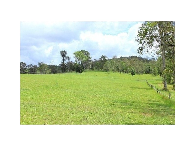 99 Traveston Road, Traveston QLD 4570