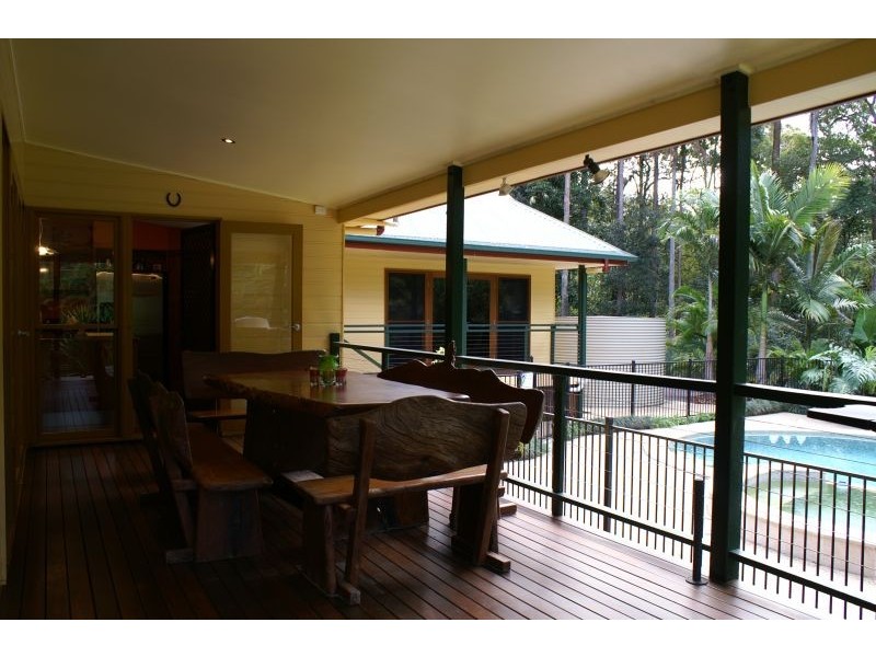 305 Gumboil Road, Tinbeerwah QLD 4563