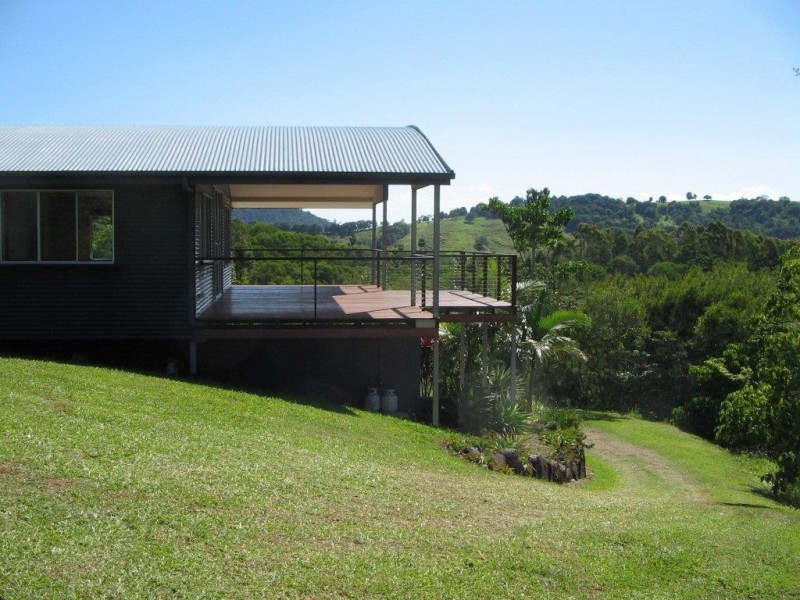 81 Moffat Road, Kin Kin QLD 4571