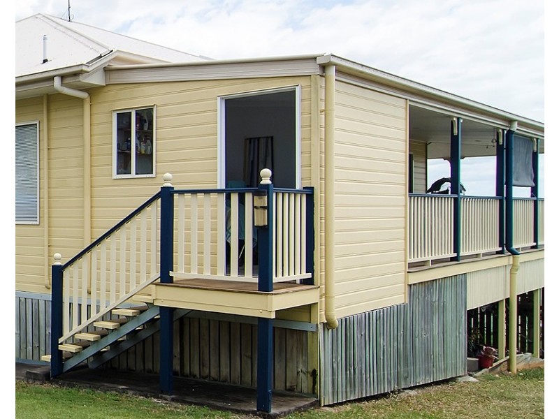 33 Kensington Drive, Cooroy QLD 4563