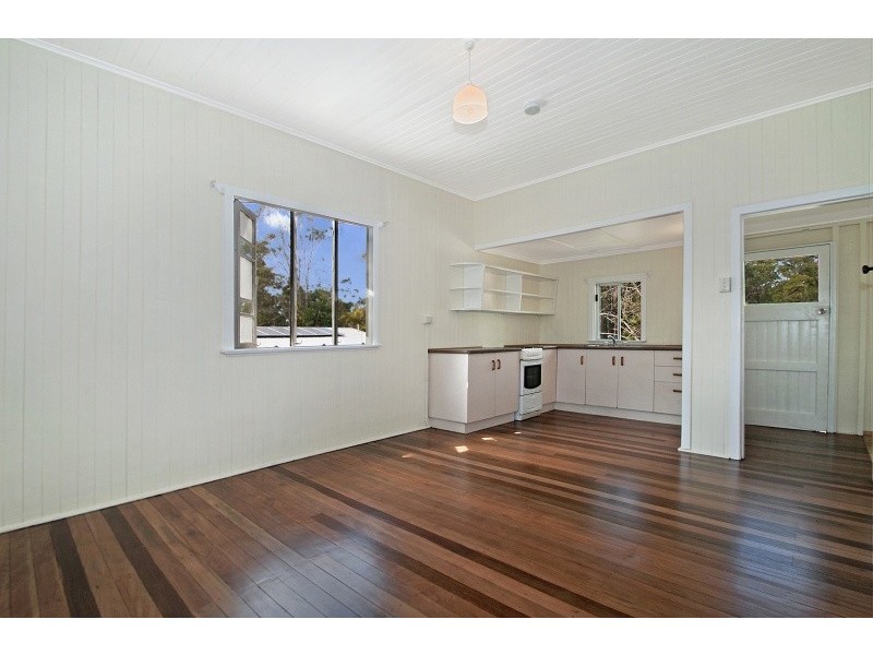 7 Queen Street, Cooran QLD 4569