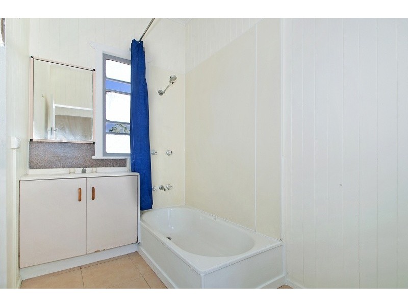 7 Queen Street, Cooran QLD 4569