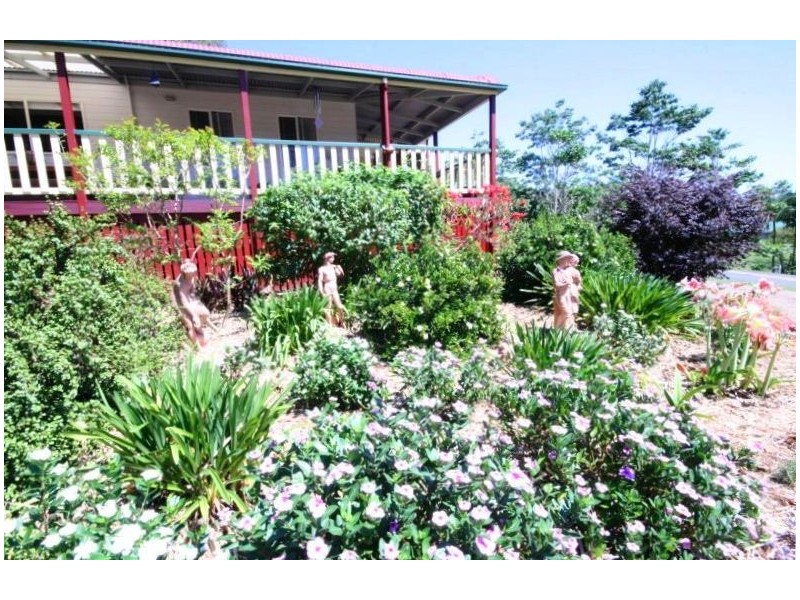 98 Cudgerie Drive, Cooroy QLD 4563