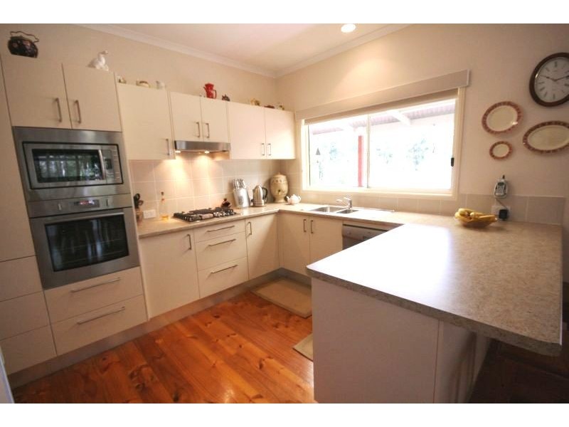 98 Cudgerie Drive, Cooroy QLD 4563