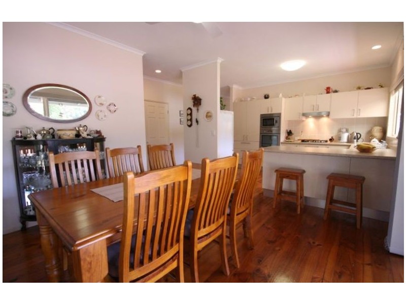 98 Cudgerie Drive, Cooroy QLD 4563