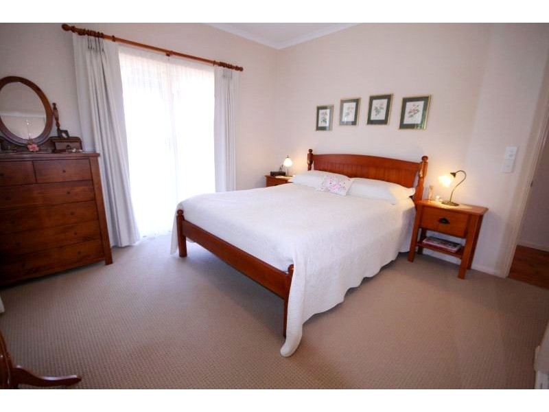 98 Cudgerie Drive, Cooroy QLD 4563