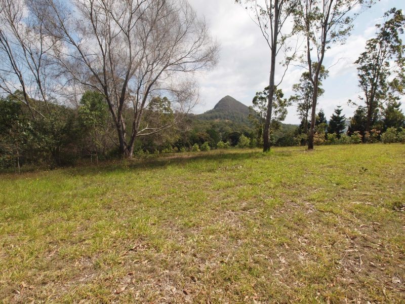 68 Coles Creek Road, Cooran QLD 4569