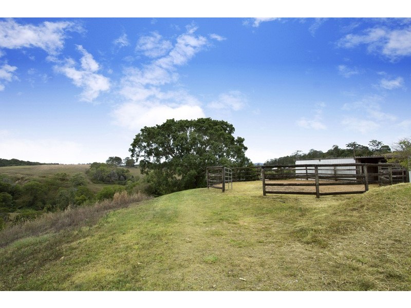 372 Lawnville Road, Cooroy QLD 4563