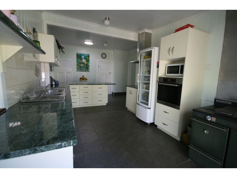 237 Poulsen Road, Carters Ridge QLD 4563
