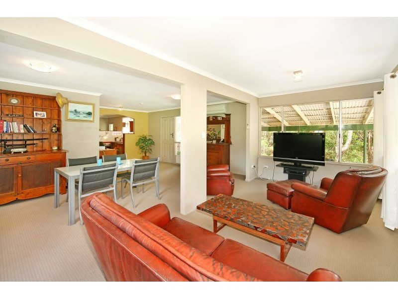 16 Church Street, Pomona QLD 4568