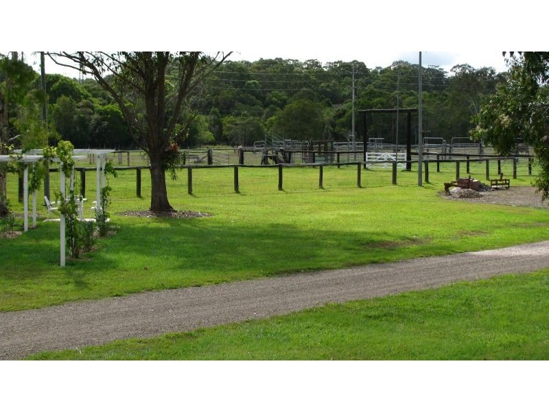 803 Cooroy Noosa Road, Cooroy QLD 4563