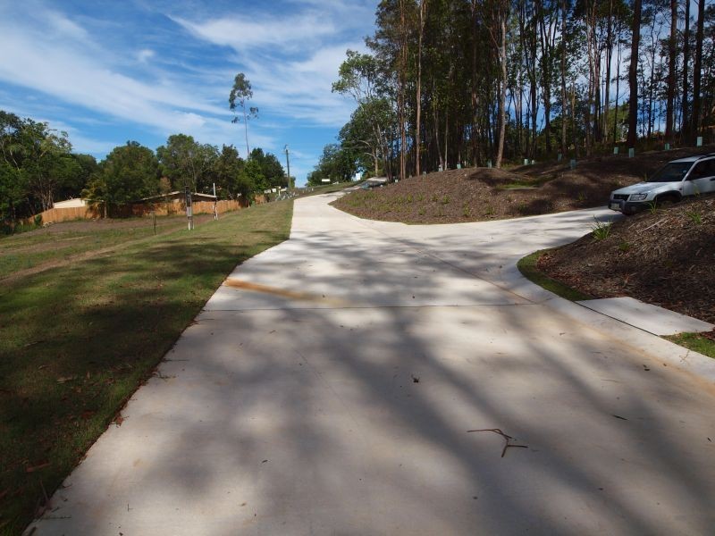 25 Memorial Ave, Pomona QLD 4568