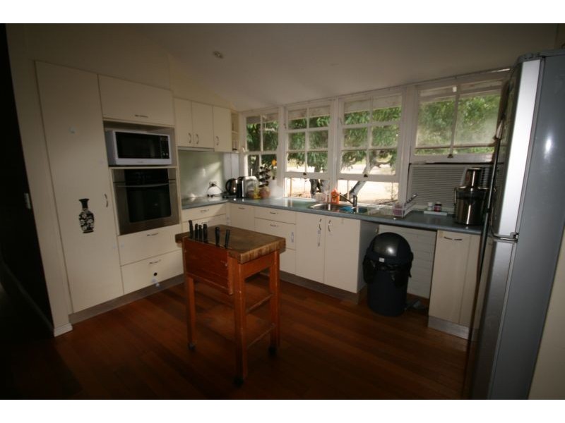 63 Nandroya Road, Cooroy QLD 4563