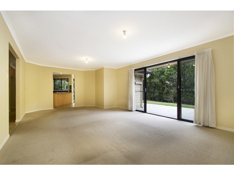 245 Blueberry Drive, Cooroy QLD 4563