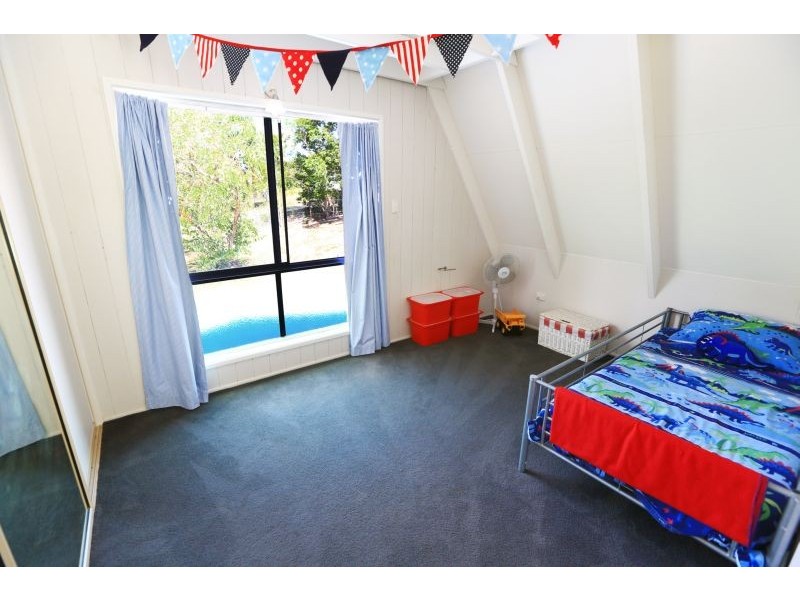 323 Middle Creek Road, Federal QLD 4568