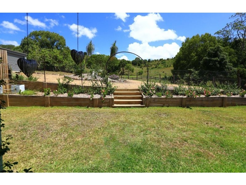 323 Middle Creek Road, Federal QLD 4568