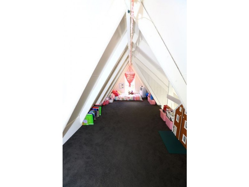 323 Middle Creek Road, Federal QLD 4568