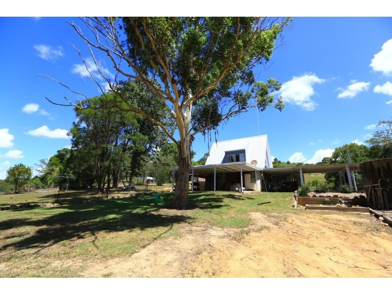 323 Middle Creek Road, Federal QLD 4568