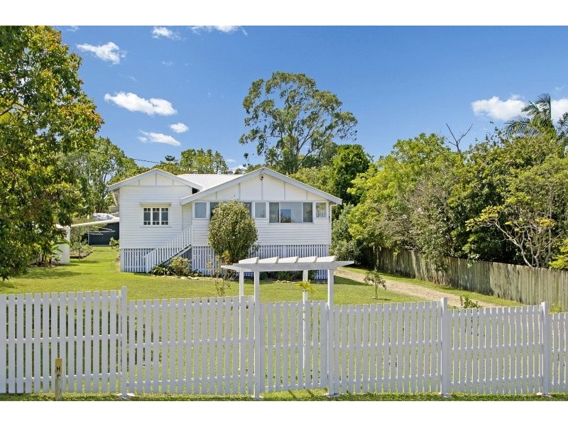 11 Crystal Street, Cooroy QLD 4563