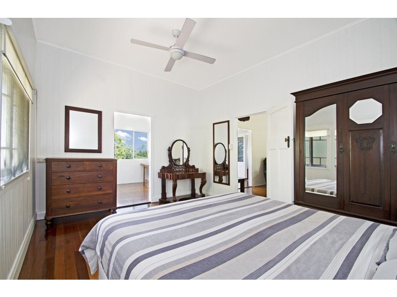 11 Crystal Street, Cooroy QLD 4563