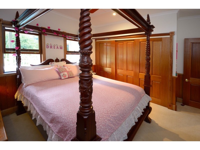 10 Flooded Gum Place, Cooroy QLD 4563