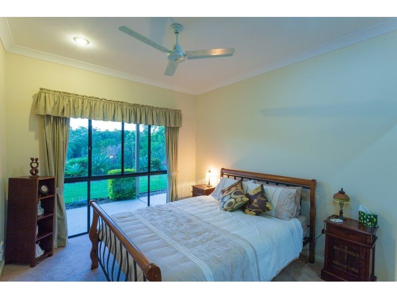 27 Flooded Gum Place, Black Mountain QLD 4563