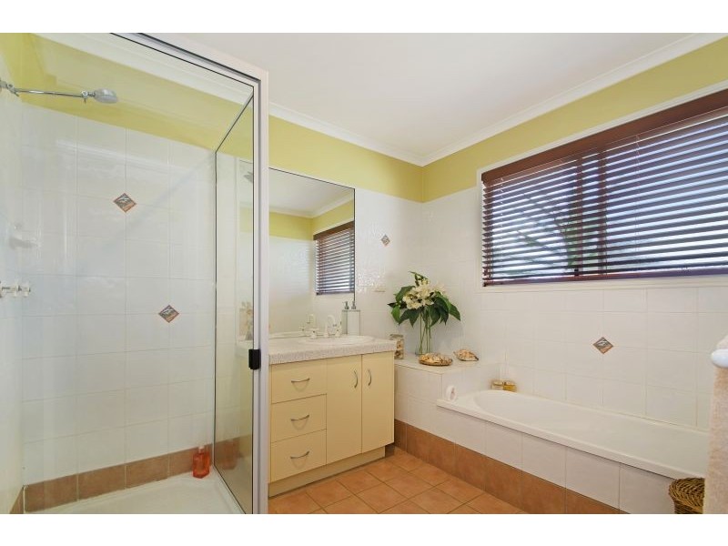 19 Risley Court, Cooran QLD 4569
