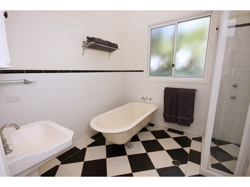 646 Cootharaba Road, Cootharaba QLD 4565