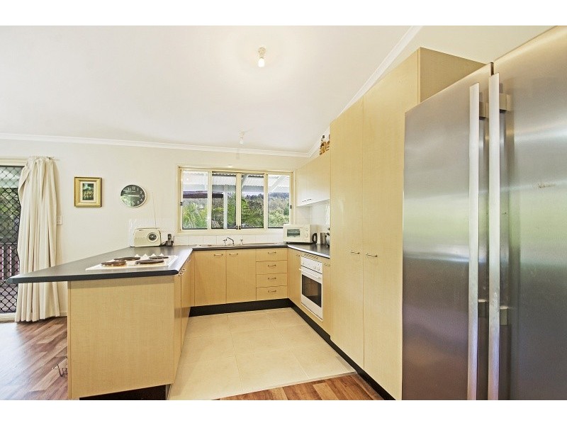 6 Martin Street, Cooran QLD 4569