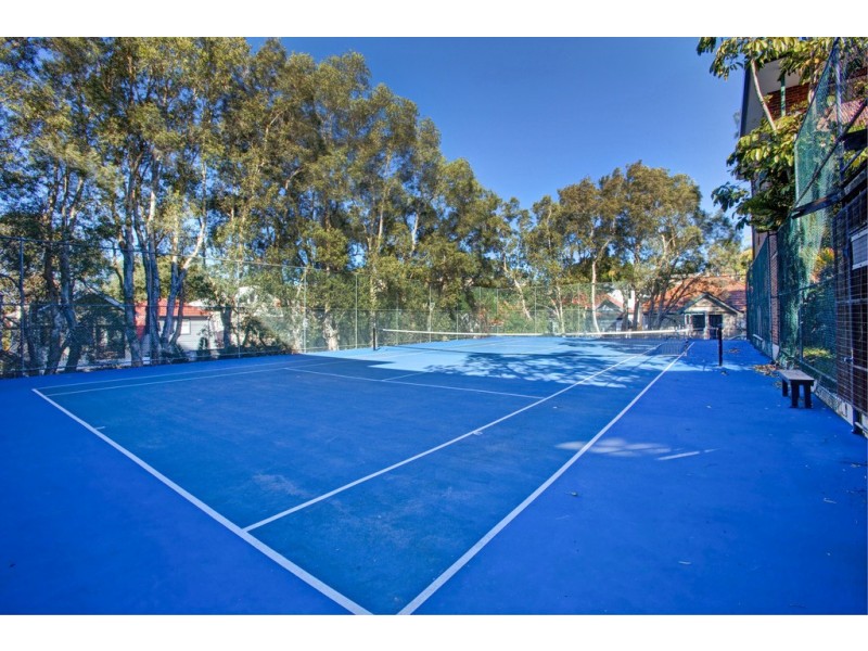 10/211 Old South Head Road, Bondi NSW 2026