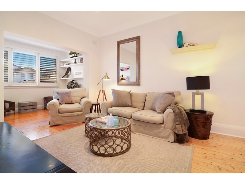 24 Oakley Road, North Bondi NSW 2026