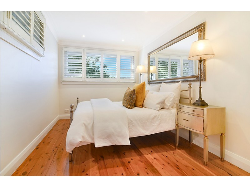 24 Oakley Road, North Bondi NSW 2026