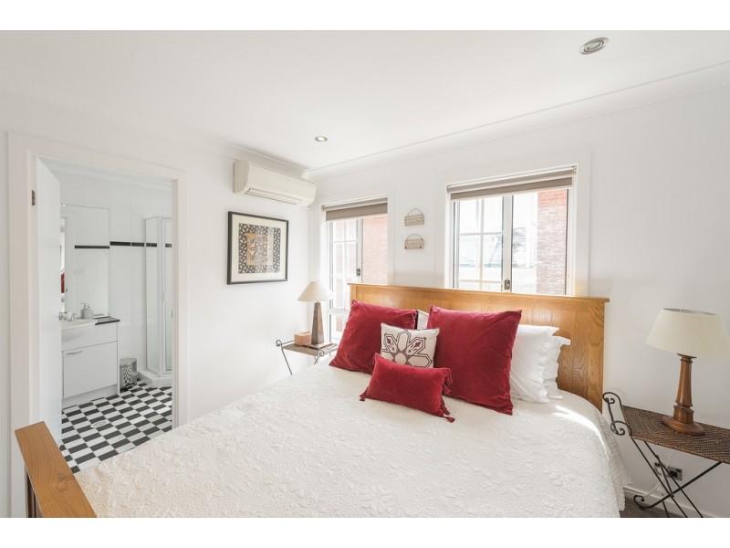 1/3 Young Street, Vaucluse NSW 2030